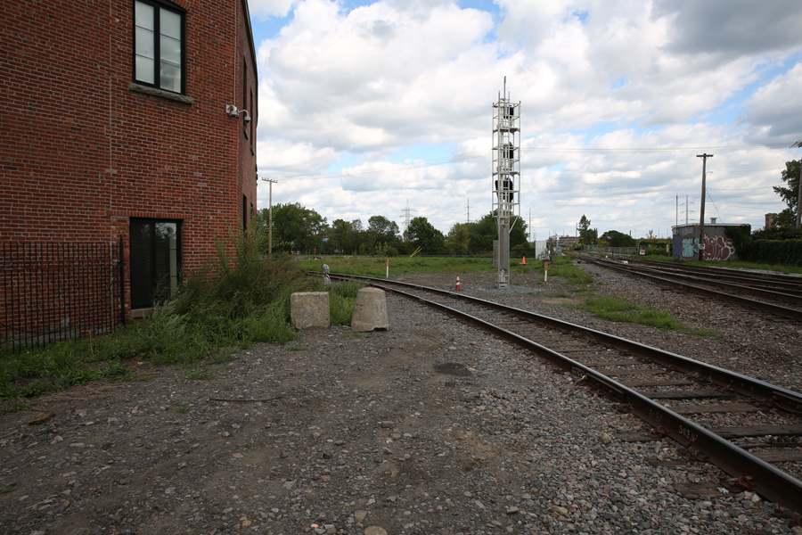 07 St Ambroise Rail Crossing - Capture photo 1 - Sounding the City 001 - Montréal 2015-2016