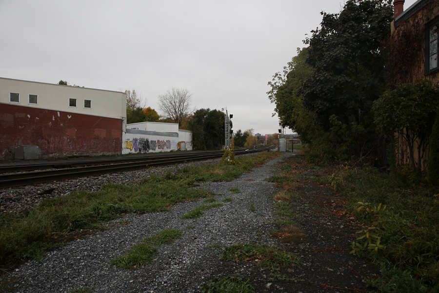 07 St Ambroise Rail Crossing - Capture photo 4 - Sounding the City 001 - Montréal 2015-2016