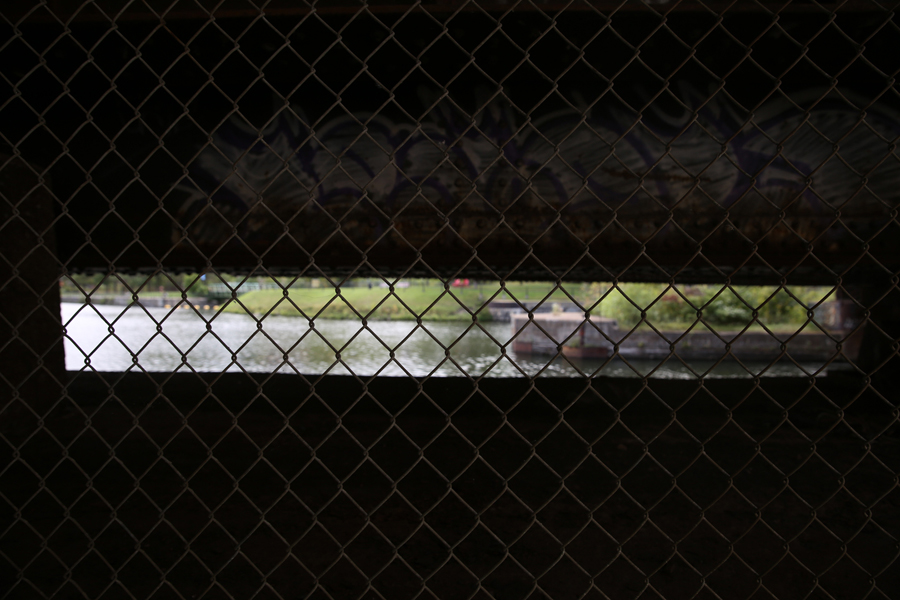 08 Peel Basin Train Bridge - Capture photo 3 - Sounding the City 001 - Montréal 2015-2016